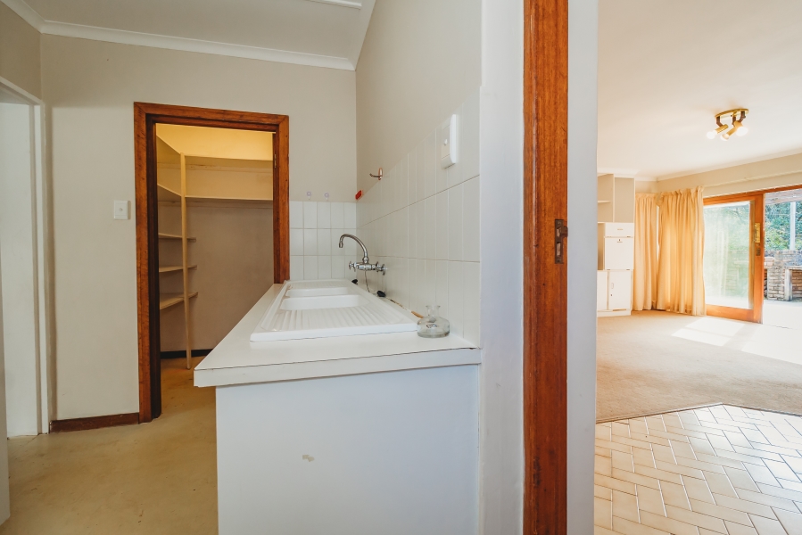 5 Bedroom Property for Sale in Camphersdrift Western Cape